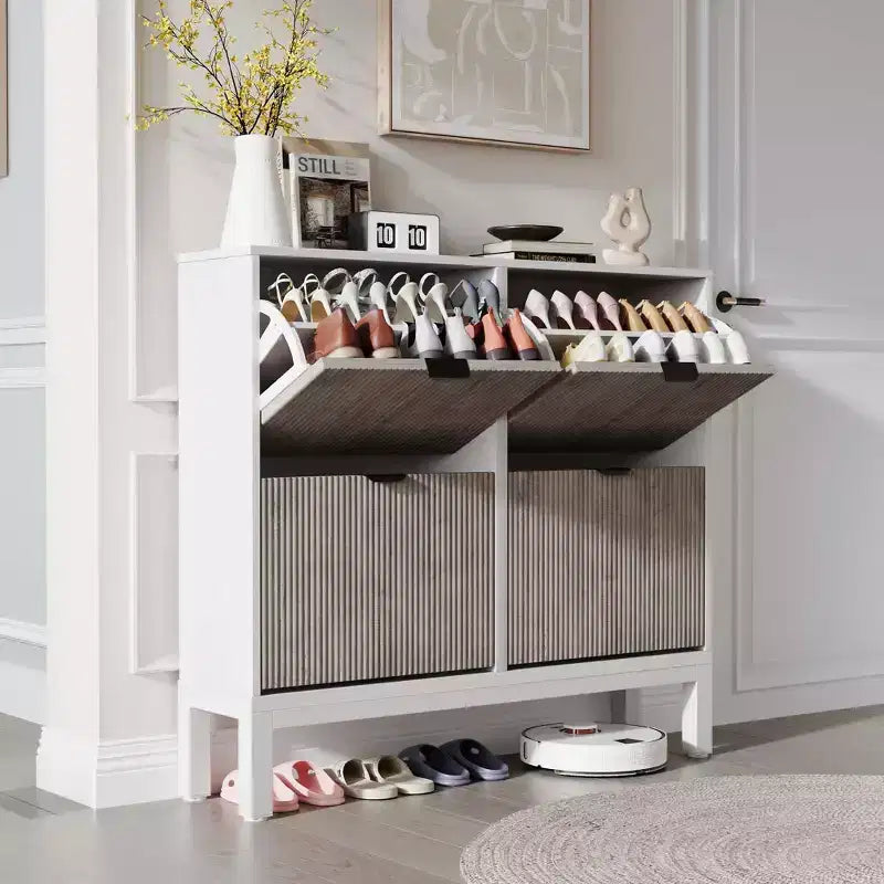 Scarpiera stretta a 4 cassetti con gambe in metallo, Nero e Rovere / Bianco e Grigio / Bianco e Rovere, Contiene 32 paia