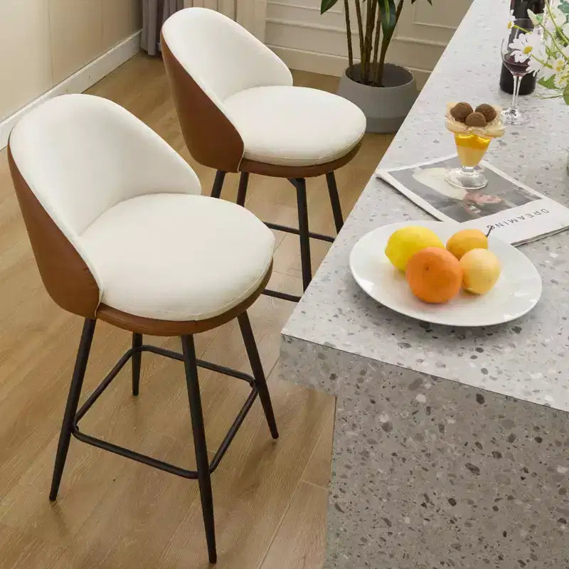 Set di 2 sgabelli da bar girevoli, in pelle sintetica e lino, schienale basso, nero e grigio / marrone / marrone e beige