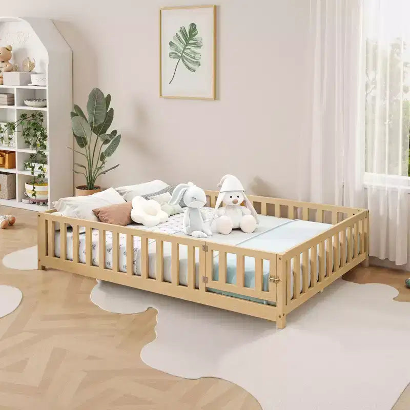 Letto a pavimento per bambini, completo, con porta e sponde, grigio/naturale, per 1 bambino